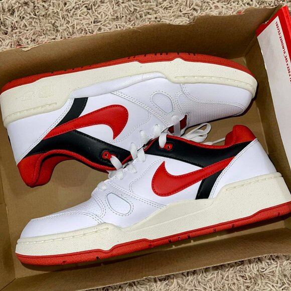 Nike Men’s Full Force Low Sneaker Shoes White Red FB1362-102, Size 9.5 (New) - Picture 5 of 16